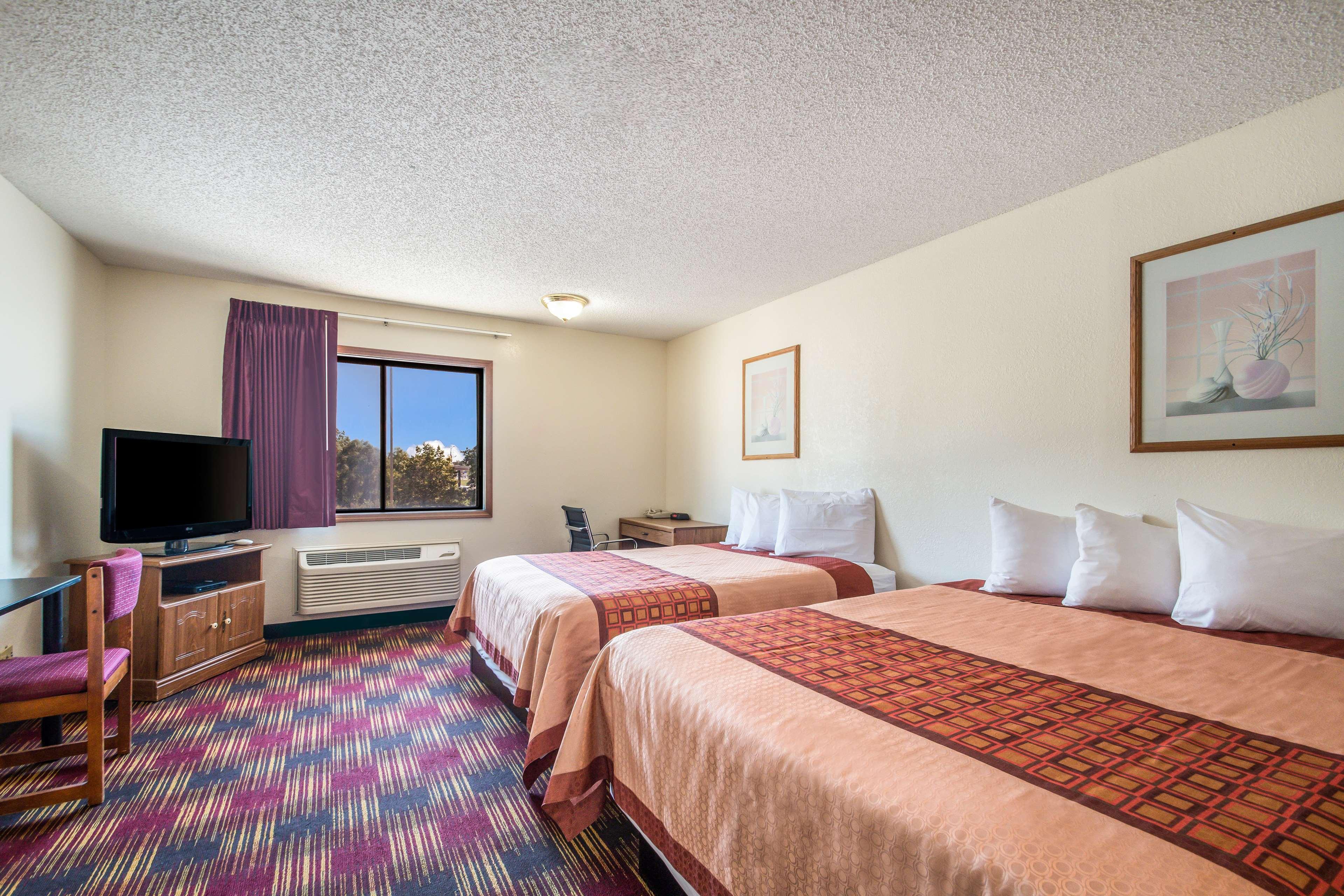 Mercure Reggio Emilia Centro Astoria Bagian luar foto