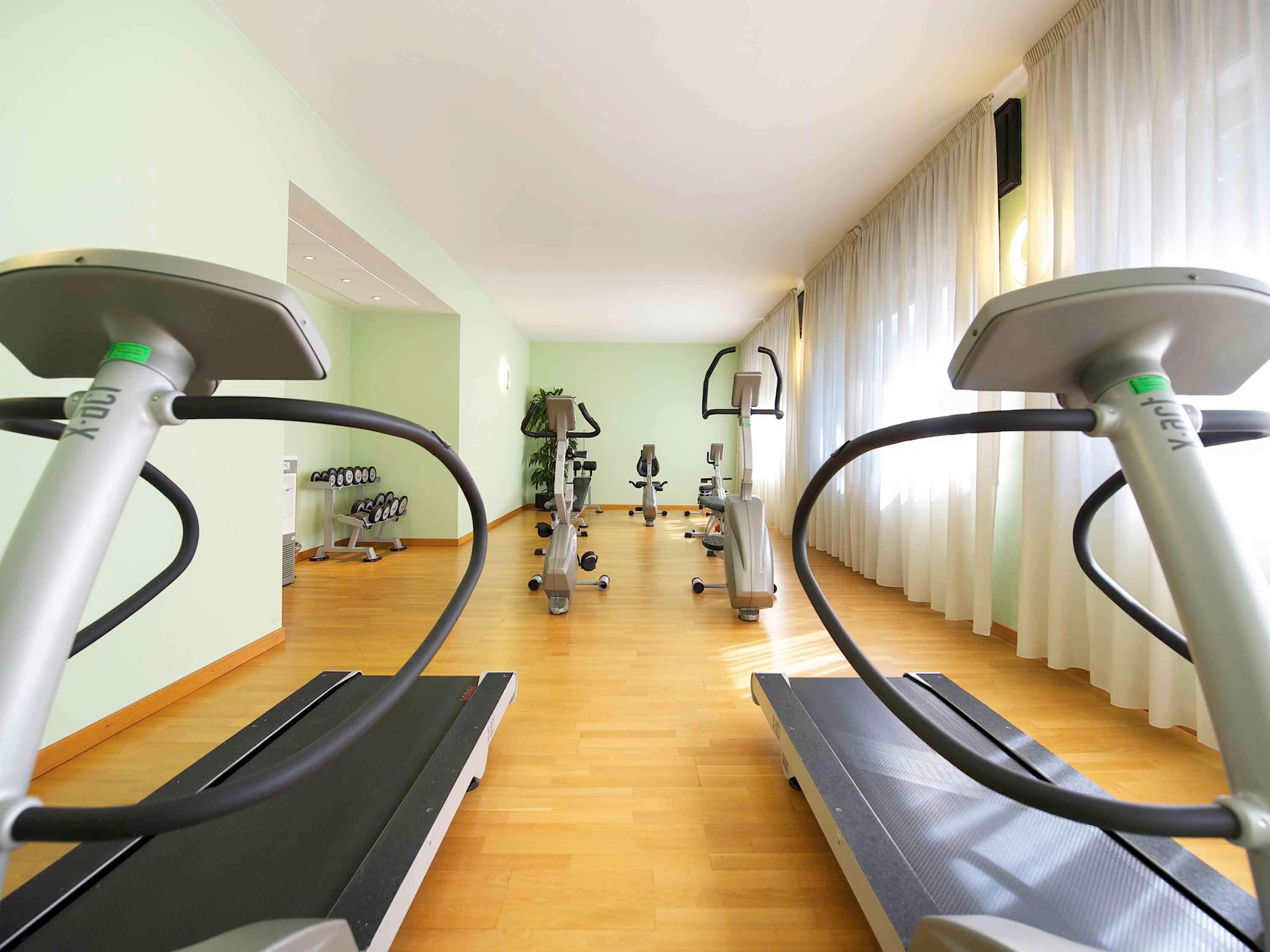Mercure Reggio Emilia Centro Astoria Bagian luar foto
