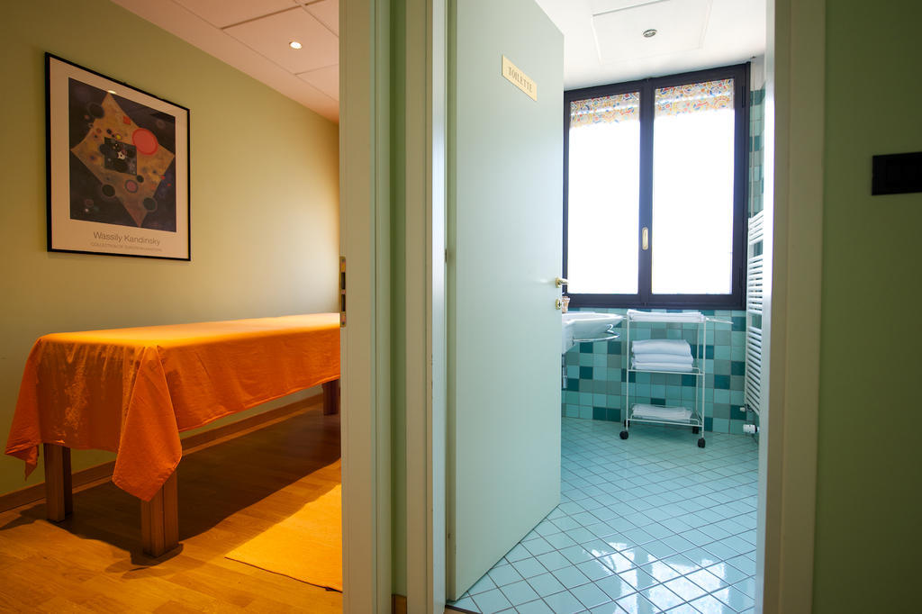 Mercure Reggio Emilia Centro Astoria Bagian luar foto